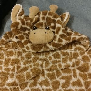 blankets and beyond giraffe